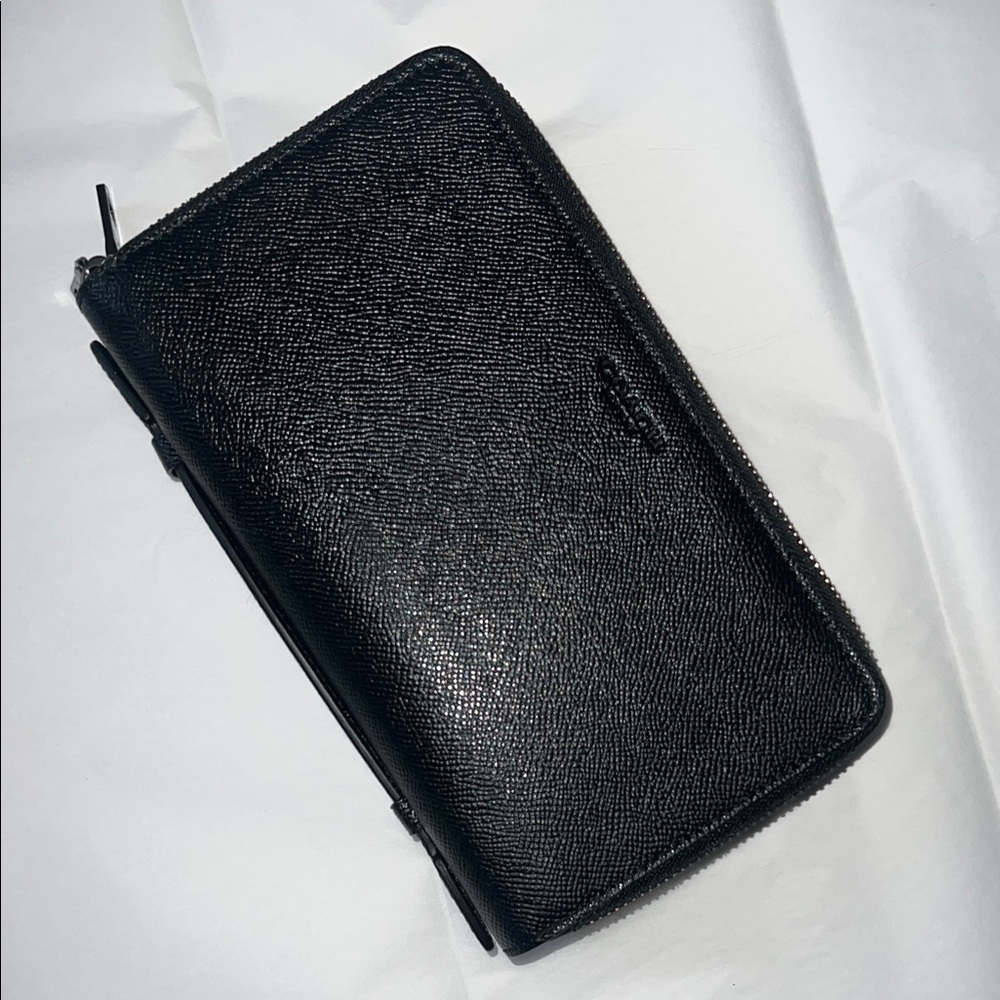Coach Black Leather Double Zippered Wallet